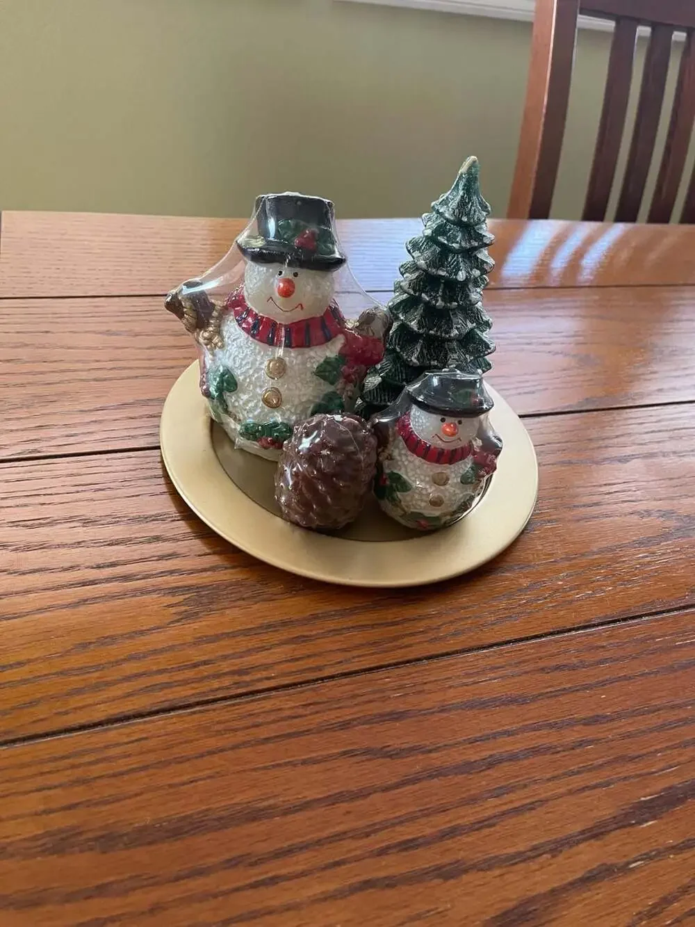 Charming Vintage Winter Snowman & Pinecone Holiday Candle Display - New In Wrap